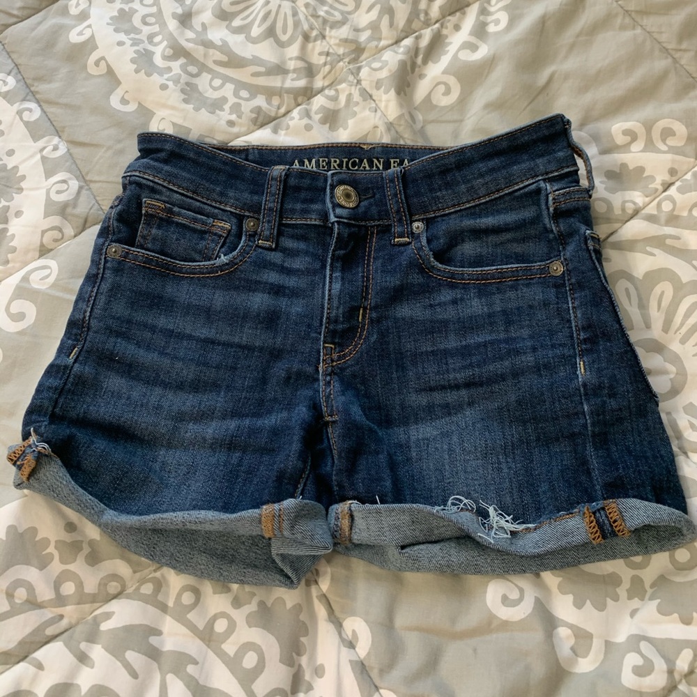 American Eagle dark washed jeans
